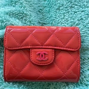 AUTHENTIC CHANEL Patent leather small card holder/ wallet.